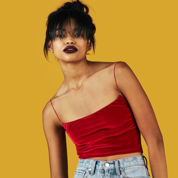 UNIF Gia Top in red